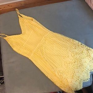 Lulu’s Yellow Dress
